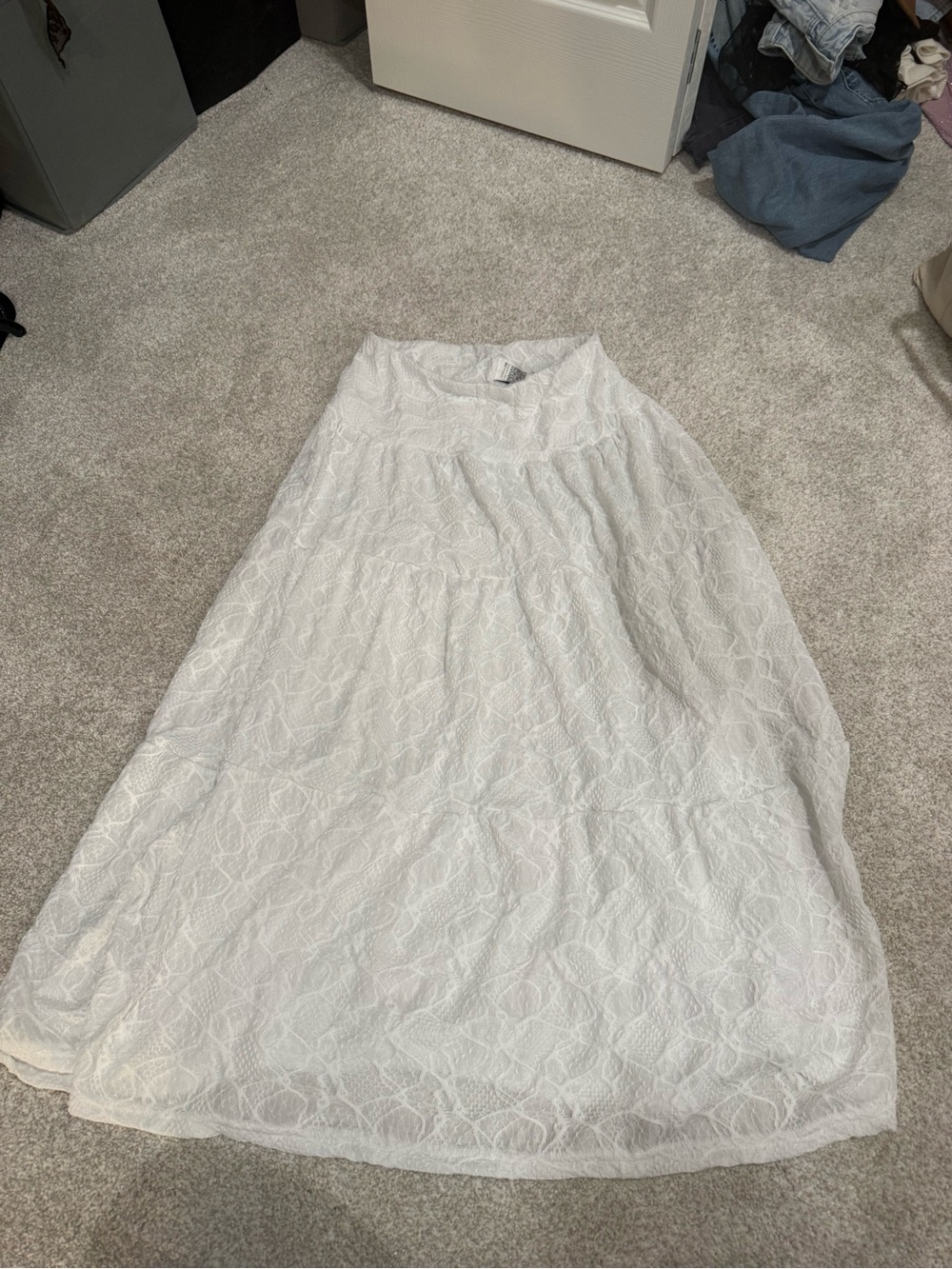 SHEIN White Lace Tiered Maxi Skirt
